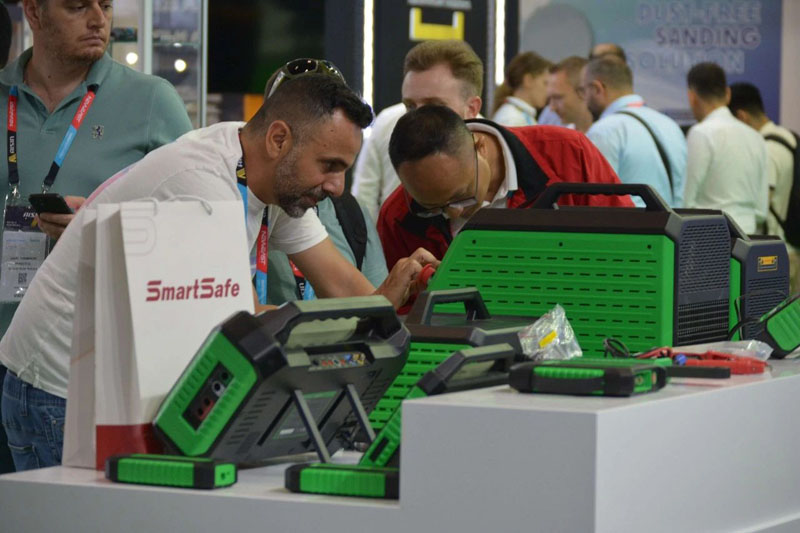 smartsafe-shines-at-the-2023-automechanika-dubai-04